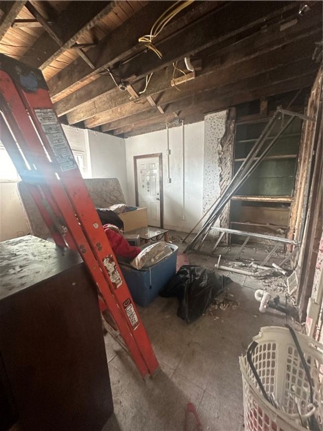 1518 Wolfe Ave, House other with 3 bedrooms, 2 bathrooms and 2 parking in Braddock PA | Image 4