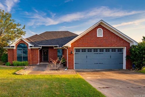 2445 Sharpe Circle, Conway, AR, 72034 | Card Image