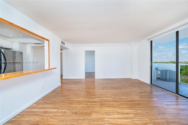APT-807 - 13499 Biscayne Blvd, Condo with 2 bedrooms, 2 bathrooms and null parking in North Miami FL | Image 21