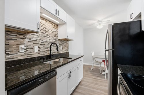 apt-119-4530 Park Commons Dr, Saint Louis Park, MN, 55416-4954 | Card Image