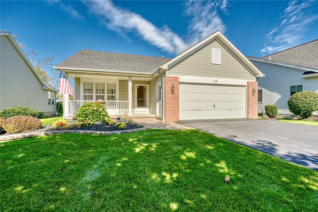 Foxtail Ln, North Chili, NY 14514