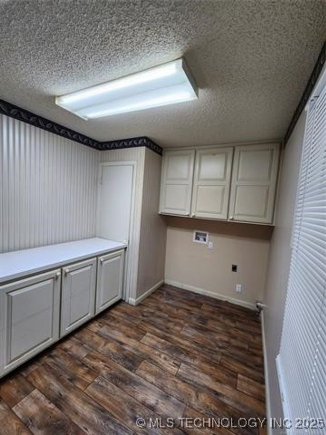 10 W Midland St, House other with 3 bedrooms, 2 bathrooms and null parking in Shawnee OK | Image 12