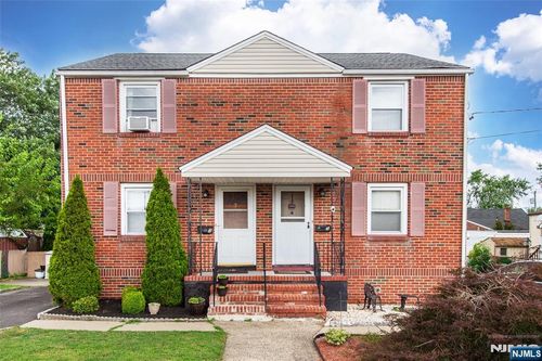 3 Memphis Ave, Belleville, NJ, 07109-1911 | Card Image