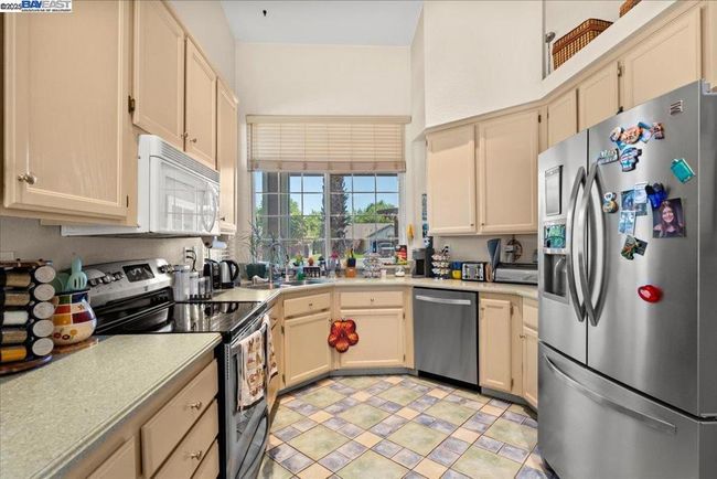 7677 Copper Cove Pl, House other with 3 bedrooms, 2 bathrooms and 1 parking in Antelope CA | Image 12