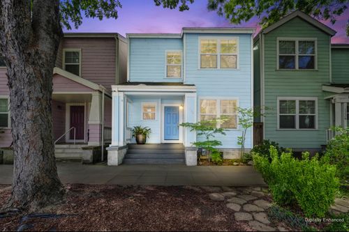 1228 F Street, Sacramento, CA, 95814 | Card Image