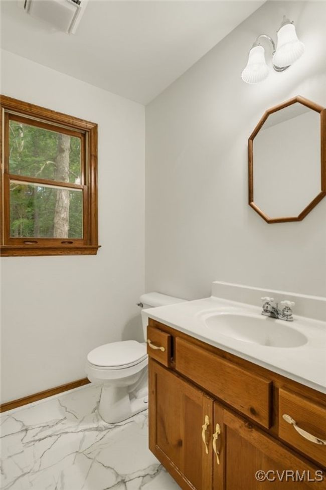 17775 Fox Hollow Dr, House other with 4 bedrooms, 3 bathrooms and null parking in Spring Grove VA | Image 18