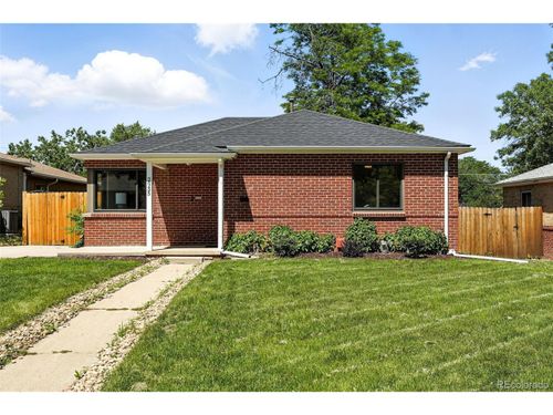 2955 Poplar St, Denver, CO, 80207-2937 | Card Image