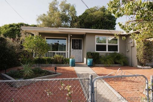 5634 Michael St, San Diego, CA, 92105-3847 | Card Image