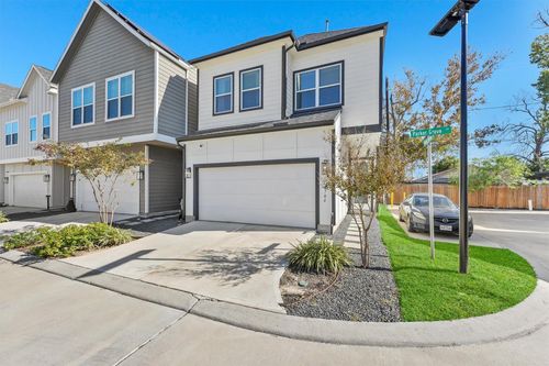 6704 Parker Grove Ln, Houston, TX, 77001 | Card Image