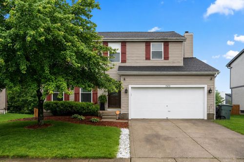 7573 Harbour Town Dr, Pickerington, OH, 43147-9494 | Card Image