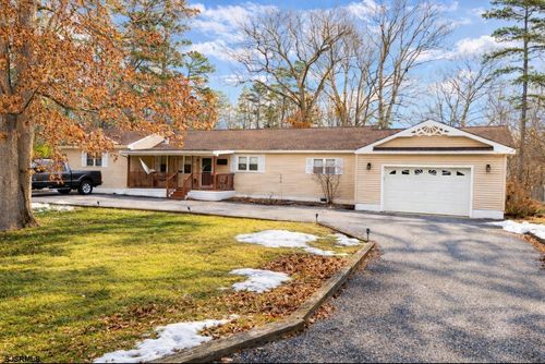 17 Burnett Ave, Mays Landing, NJ, 08330-4212 | Card Image