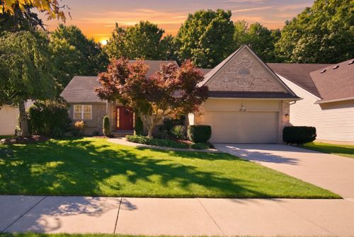 3115 Birchwood Dr, Ann Arbor, MI, 48105-9266 | Card Image