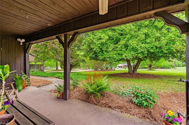 9020 Deer Hill Rd, House other with 4 bedrooms, 3 bathrooms and null parking in Belews Creek NC | Image 6