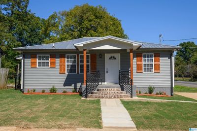 517 22 Nd Street, House other with 3 bedrooms, 1 bathrooms and null parking in BIRMINGHAM AL | Image 2