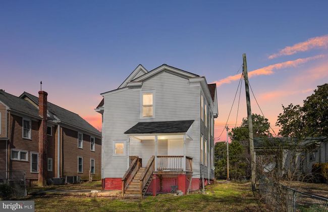 113 W Main St, House other with 5 bedrooms, 4 bathrooms and null parking in Wakefield VA | Image 56