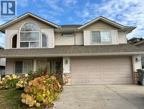 1094 Quail Dr, Kamloops, BC, V2B8N9 | Card Image