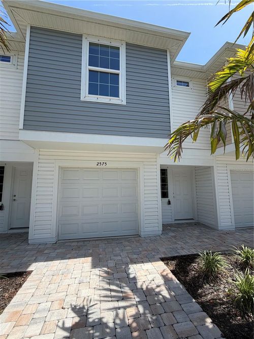 2575 6th Avenue Dr E, Bradenton, FL, 34208-2414 | Card Image