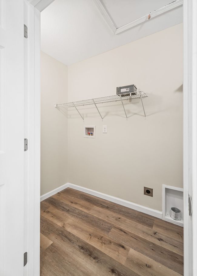 715 Apple Dr, House other with 3 bedrooms, 2 bathrooms and 2 parking in Livingston TN | Image 17