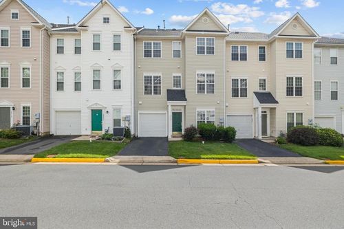 2523 Logan Wood Dr, HERNDON, VA, 20171-4490 | Card Image