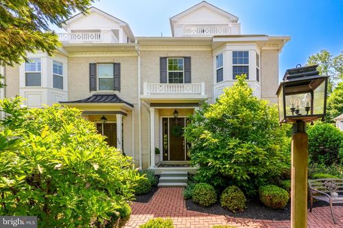 410 S Church St, West Chester, PA, 19382-3503 | Card Image