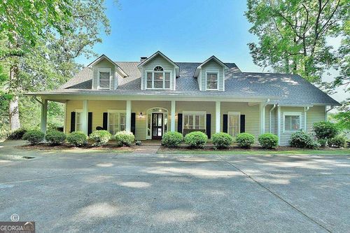 540 Hall Dr, Hamilton, GA, 31811-3910 | Card Image