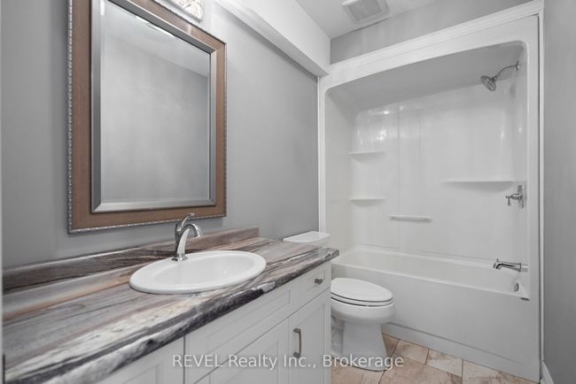 6464 Sam Iorfida Dr, House other with 6 bedrooms, 3 bathrooms and 6 parking in Niagara Falls ON | Image 34
