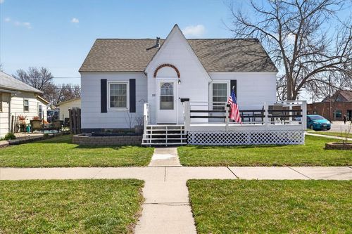 301 2nd Ave, Laurel, MT, 59044-3037 | Card Image