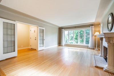 2341 Jefferson Ave, House other with 4 bedrooms, 2 bathrooms and 4 parking in West Vancouver BC | Image 2