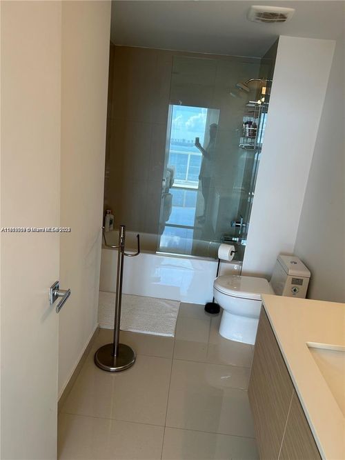 apt-3003-600 Ne 27th St, Miami, FL, 33137-5197 | Card Image