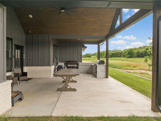 1013 Prairie View Rd, House other with 3 bedrooms, 2 bathrooms and null parking in Ardmore OK | Image 46