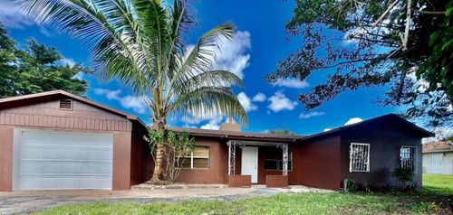 3404 Avenue O, Fort Pierce, FL, 34947-1857 | Card Image