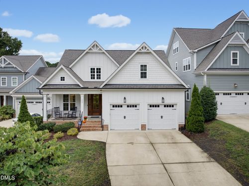 122 W Circle Dr, Cary, NC, 27511-3576 | Card Image