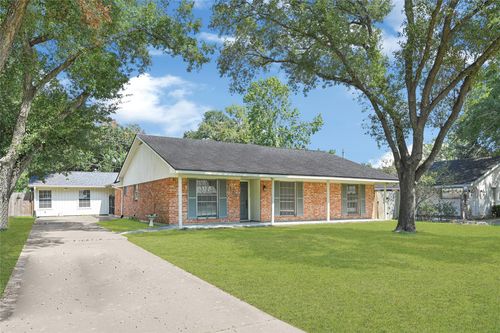 1109 Frances Dr, Rosenberg, TX, 77471-2203 | Card Image