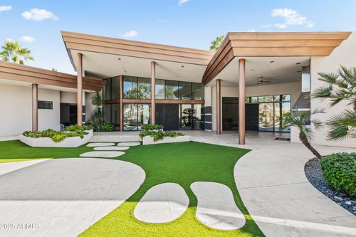 7140 E Bluebird Ln, Paradise Valley, AZ, 85253-3623 | Card Image