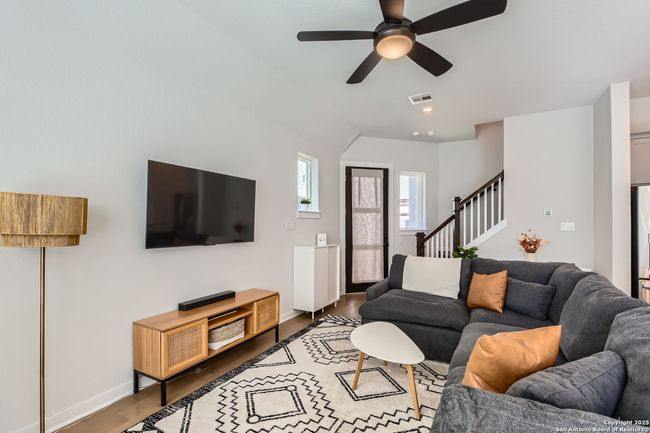 UNIT-40 - 5843 Whitby Rd, House other with 3 bedrooms, 4 bathrooms and null parking in San Antonio TX | Image 7