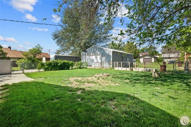 1115 1 St St W, House other with 3 bedrooms, 3 bathrooms and null parking in Roundup MT | Image 6