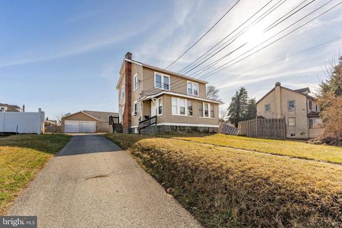 150 Kedron Ave, FOLSOM, PA, 19033-1307 | Card Image