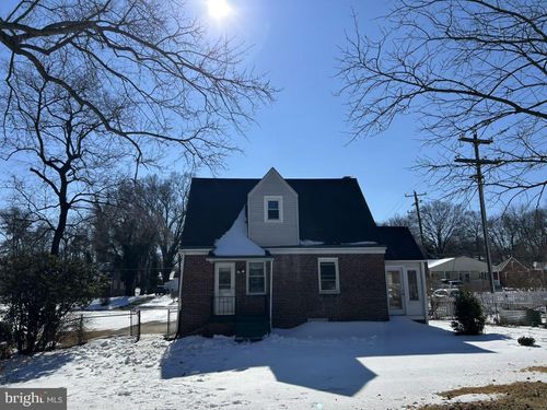 2414 Fairview Drive, ALEXANDRIA, VA, 22306 | Card Image