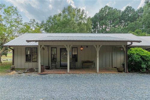 428 Craven St, Star, NC, 27356-7878 | Card Image