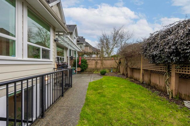2573 163 Street, House other with 4 bedrooms, 3 bathrooms and 4 parking in Surrey BC | Image 29
