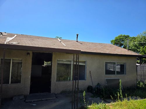 6749 N Weber Ave, Fresno, CA, 93722-9739 | Card Image