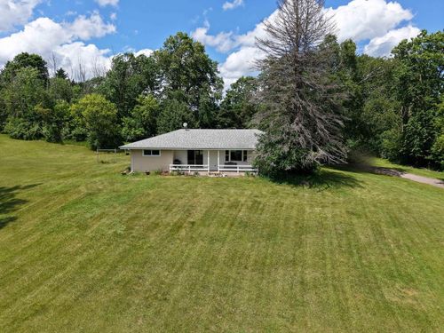 3324 County Road I, Saukville, WI, 53080 | Card Image