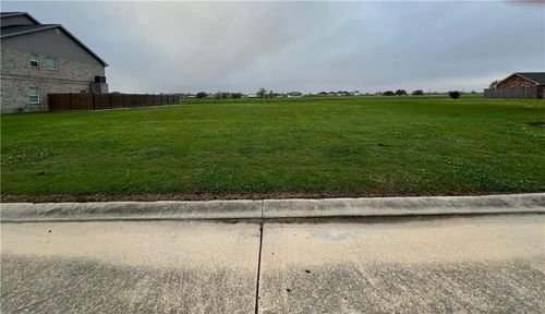 118 Beau Place, Des Allemands, LA, 70030 | Card Image