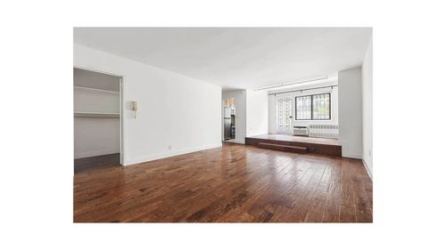 1a-85 8th Ave, New York, NY, 10011-5122 | Card Image