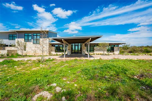 2660 Elder Hill Rd, Driftwood, TX, 78619-9107 | Card Image