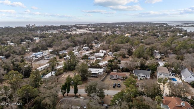 311 Old Ferry Rd, House other with 3 bedrooms, 2 bathrooms and null parking in Emerald Isle NC | Image 44