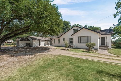 1707 N Travis Avenue, Cameron, TX, 76520 | Card Image