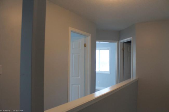 629 Windflower Cres, House other with 3 bedrooms, 3 bathrooms and 6 parking in Kitchener ON | Image 8