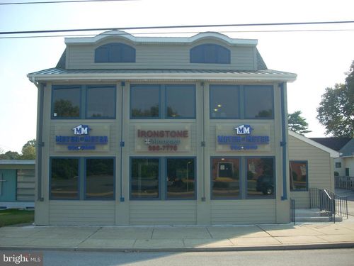 2706 Kirkwood Hwy, WILMINGTON, DE, 19805-4912 | Card Image