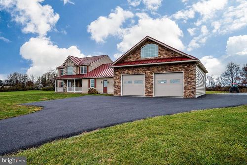 130 Troxel Rd, SHOEMAKERSVILLE, PA, 19555-9006 | Card Image